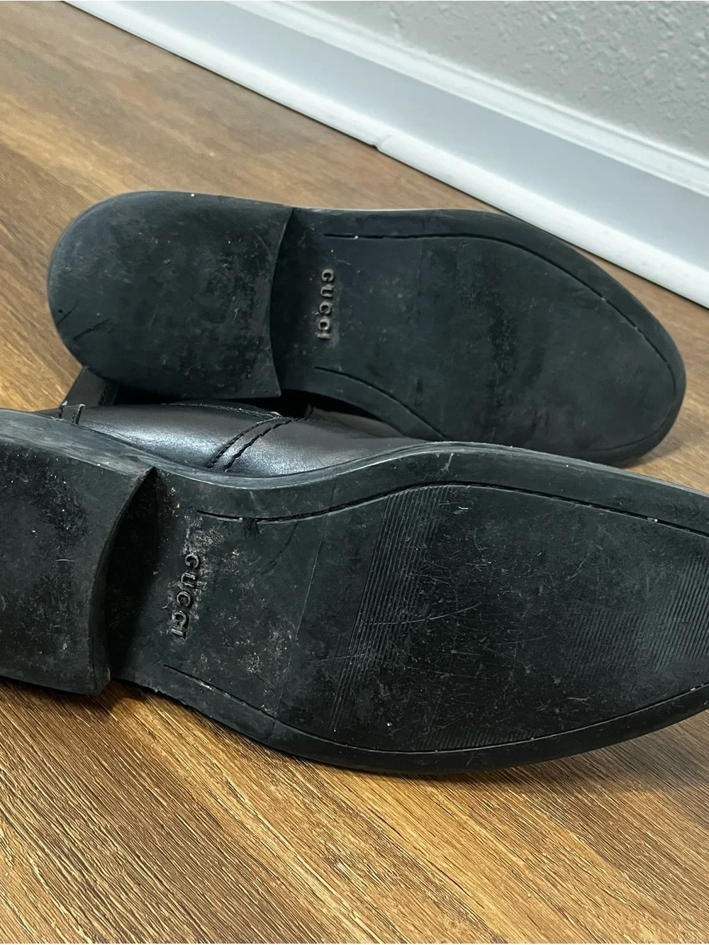 Gucci Black Leather Chelsea Pull On Boots Size 9.5